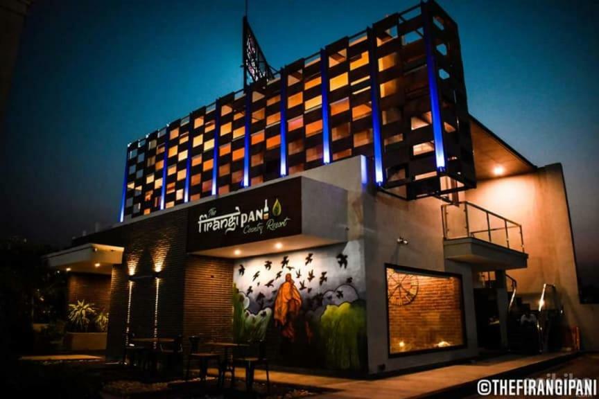 The Firangipani Country Resort Rajpura Bagian luar foto